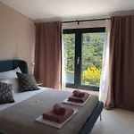 Marisari فيلة Lastovo