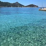 Marisari Villa *