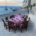Marisari Villa Lastovo