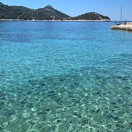 Marisari Villa *