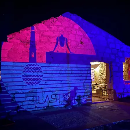 Marisari Villa